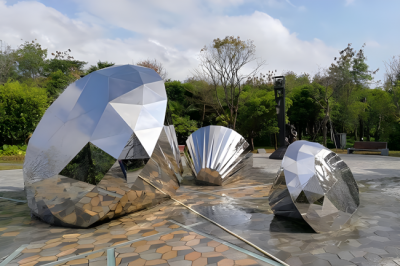 镜面不锈钢几何块面石头雕塑摆件